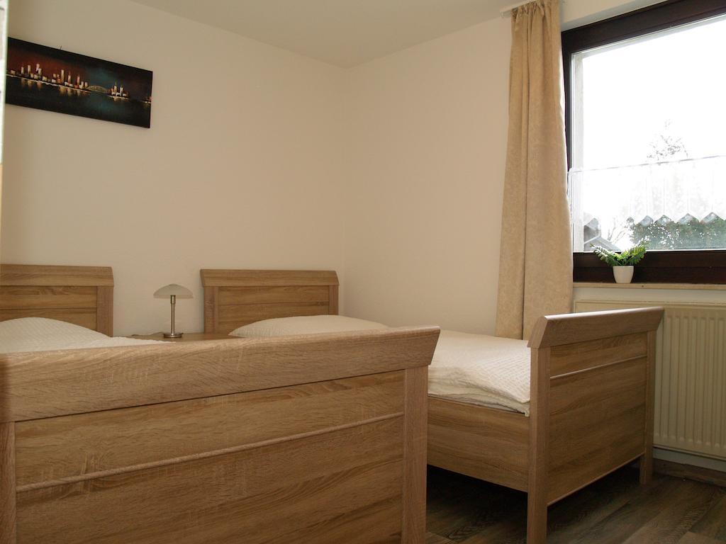 Ferienwohnung Roeben Simmerath Ruang foto